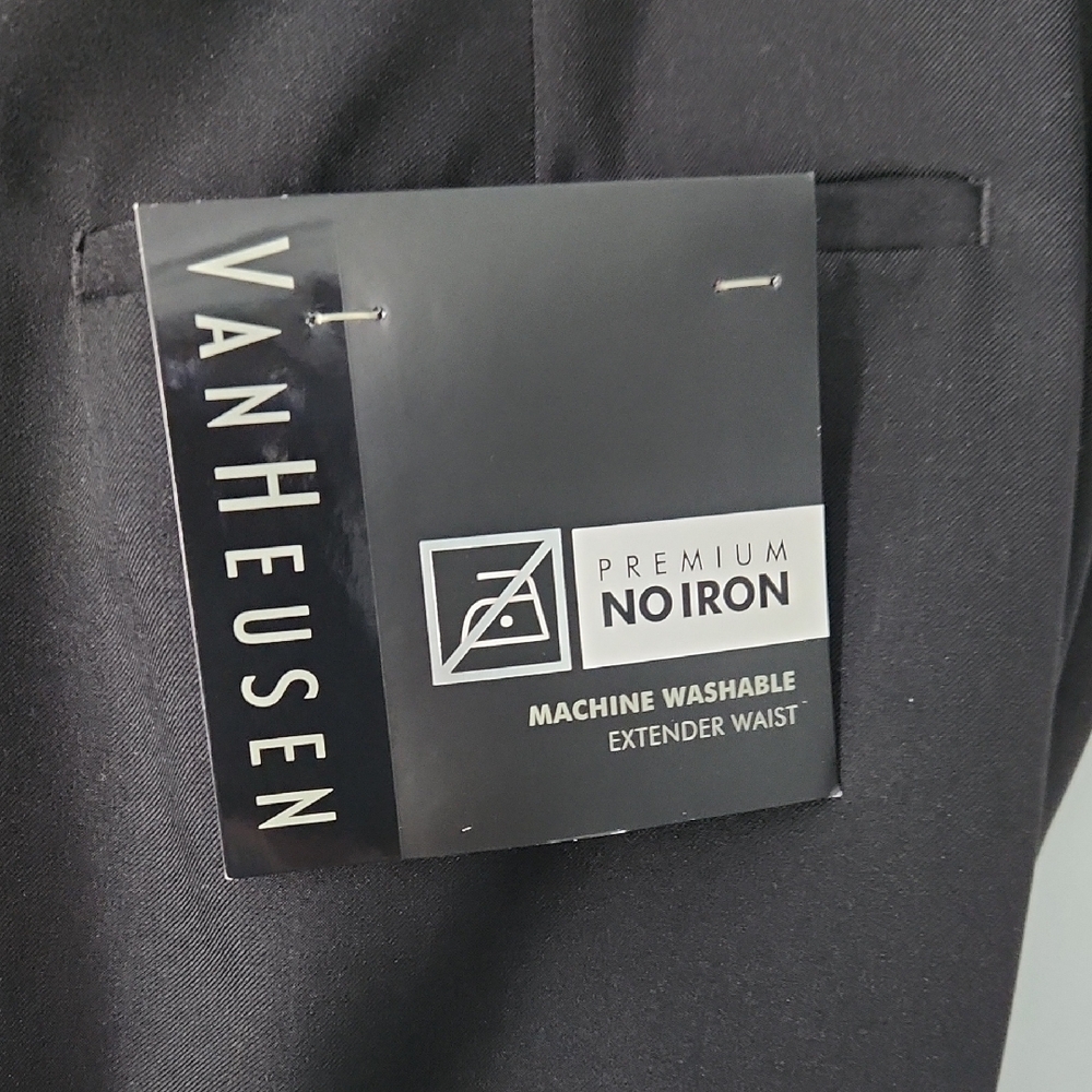 Van Heusen Men's Classic Black Dress Pants, Size 48W And 29L. - Picture 6 of 14